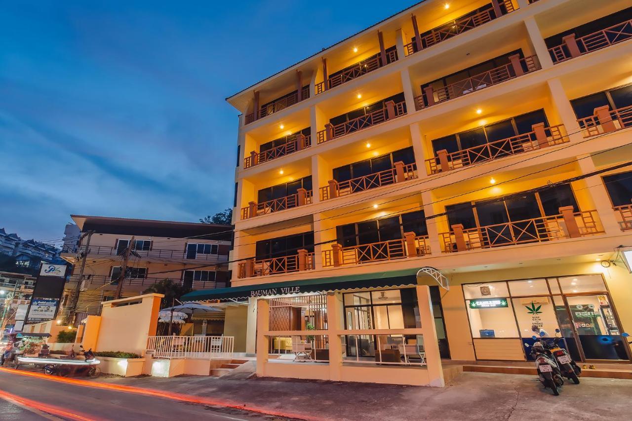 Bauman Ville Hotel Phuket Buitenkant foto